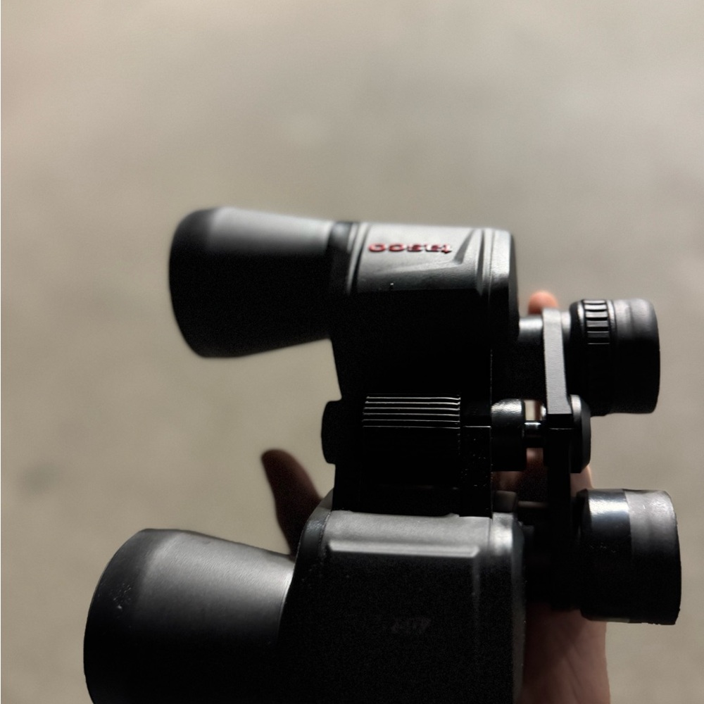 Sakura Black High-Performance Binoculars for Precision Viewing